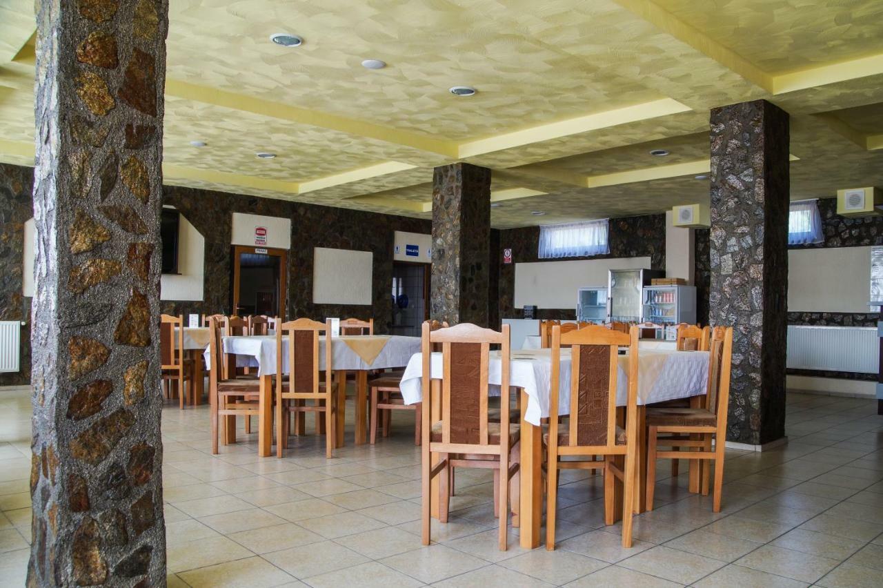 Pensiunea Nicol Ξενοδοχείο Valea Iasului Εξωτερικό φωτογραφία